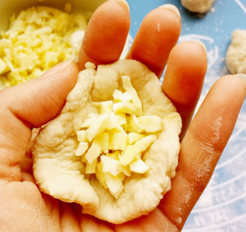 Bánh chuối nhân phô mai cả nhà đều mê - 8